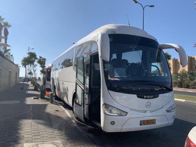 הסעות לאירועים - גמבורג הסעות חושפים: הסודות שכל זוג צריך לדעת על הסעות לחתונה