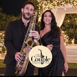 The couple מוזיקה חיה לקבלת פנים