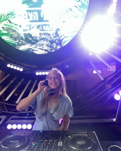 DJ EF