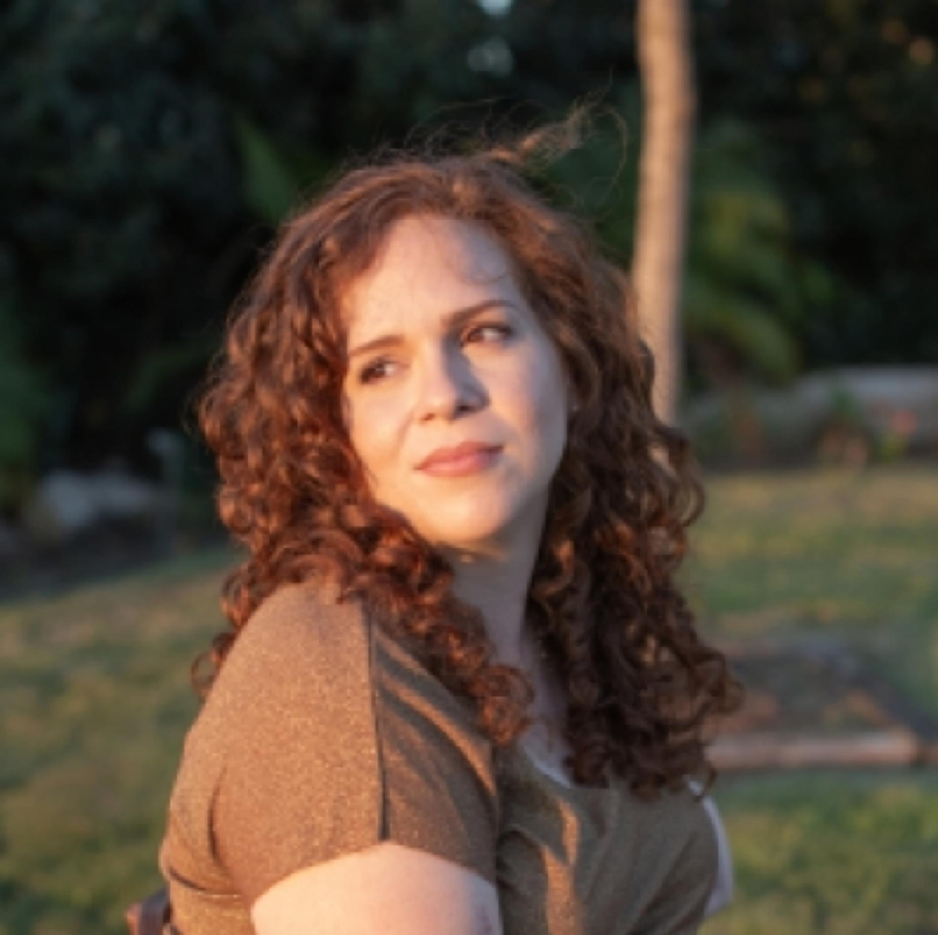 טל אפלבוים | איפור ועיצוב שיער