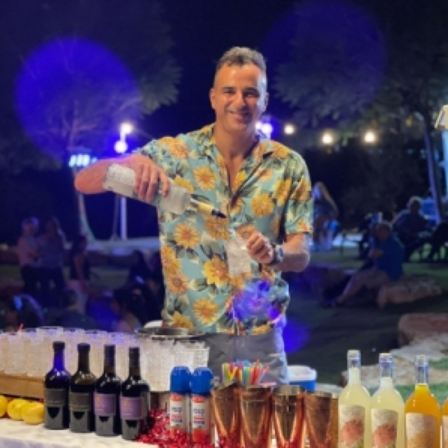 סדנת קוקטיילים חוויתית עם זיו מנור