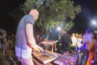 DJ ARIEL R