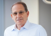ד