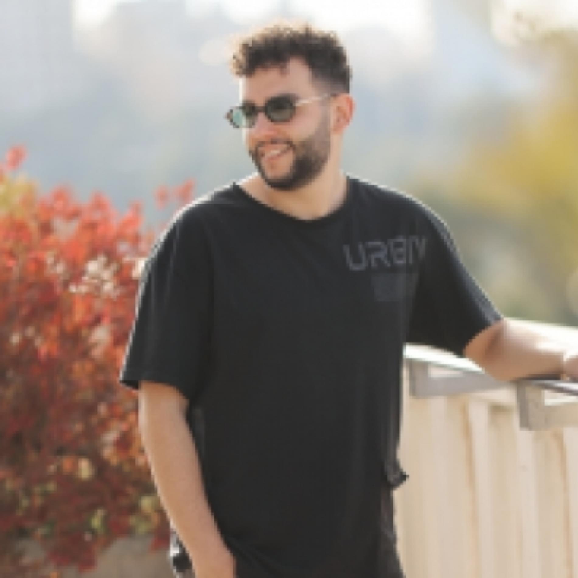 אלדד לוגסי